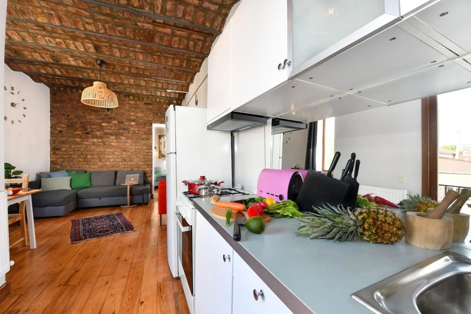 Apartamento Galata Tower Is Almost In Your Bedroom And In The Balconies Rooftop Terrace With Golden Horn View Estambul
