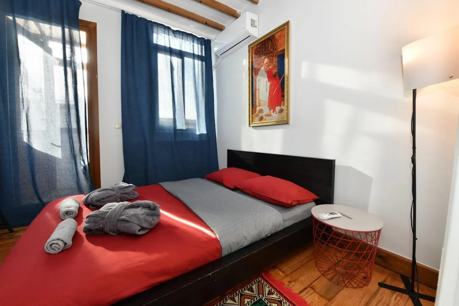 Apartamento Galata Tower Is Almost In Your Bedroom And In The Balconies Rooftop Terrace With Golden Horn View Estambul